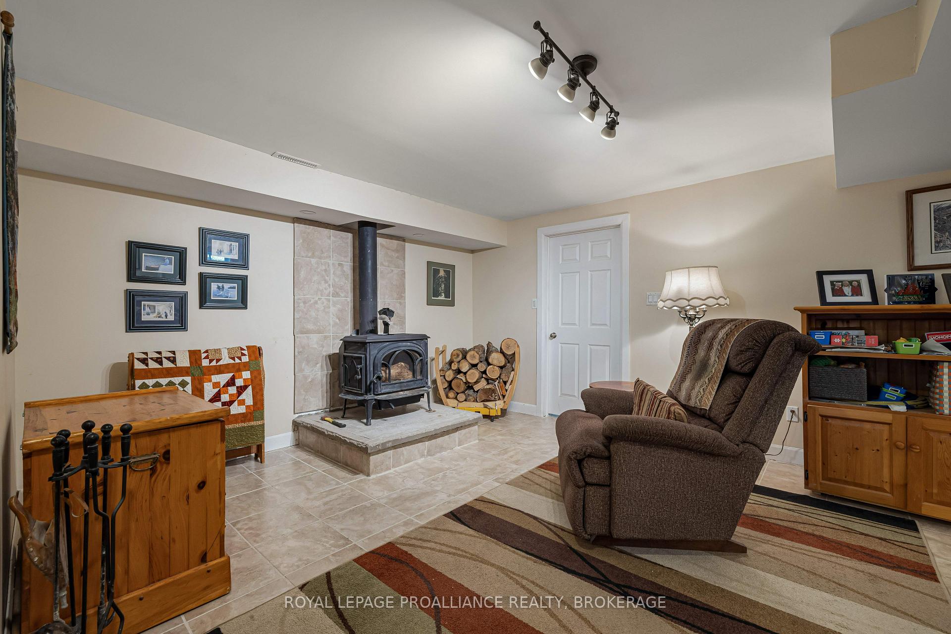 Photo 21 of 1146 Devil Lake Road, Frontenac, Frontenac South — HOMEH