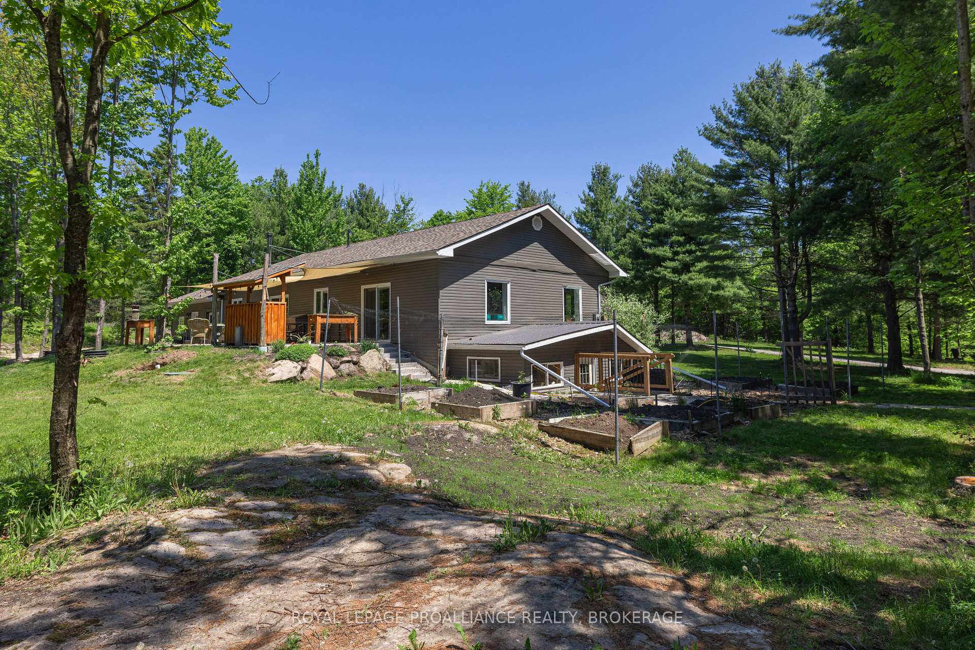 Photo 30 of 1146 Devil Lake Road, Frontenac, Frontenac South — HOMEH