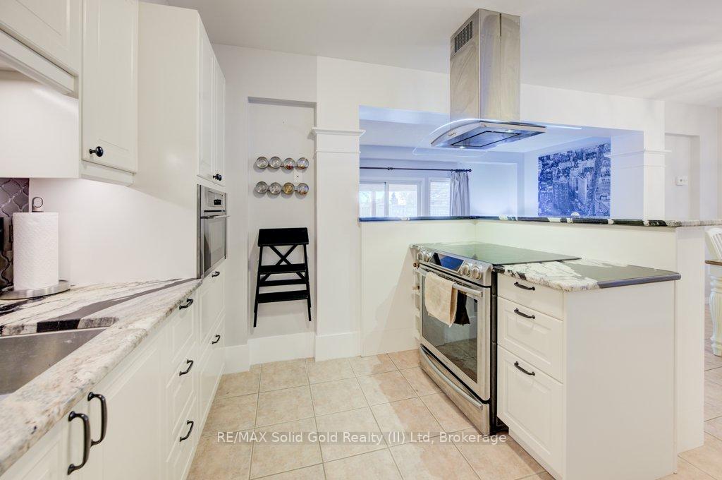 Photo 9 of 108 Mcmeeken Drive, Cambridge — HOMEH