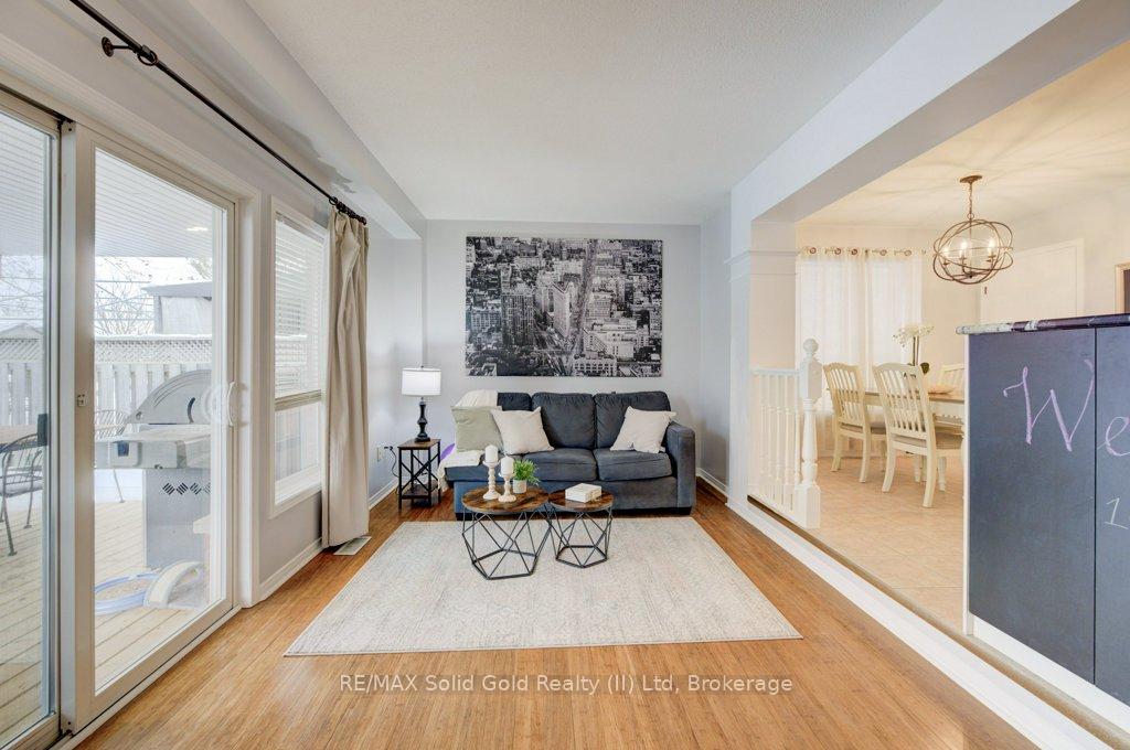 Photo 14 of 108 Mcmeeken Drive, Cambridge — HOMEH