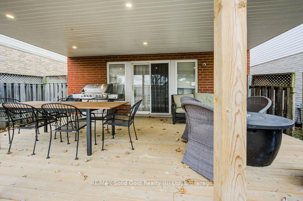 Photo 30 of 108 Mcmeeken Drive, Cambridge — HOMEH