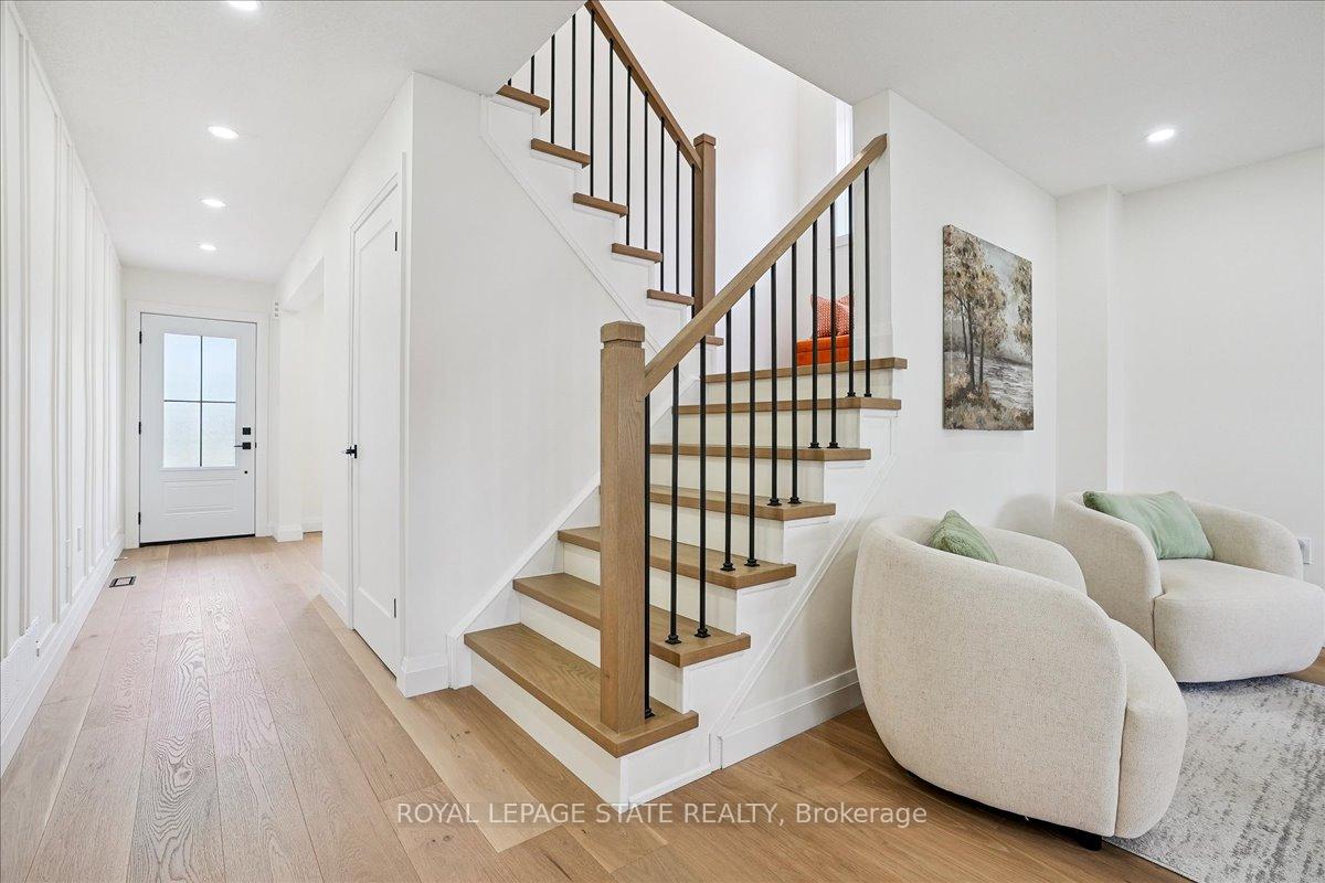Photo 22 of 54 Ivybridge Drive, Hamilton, Stoney Creek — HOMEH
