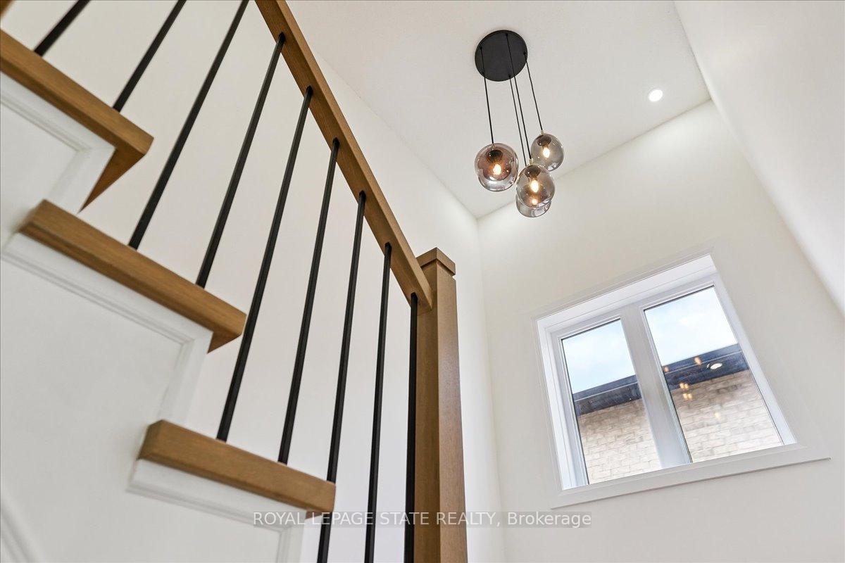 Photo 23 of 54 Ivybridge Drive, Hamilton, Stoney Creek — HOMEH