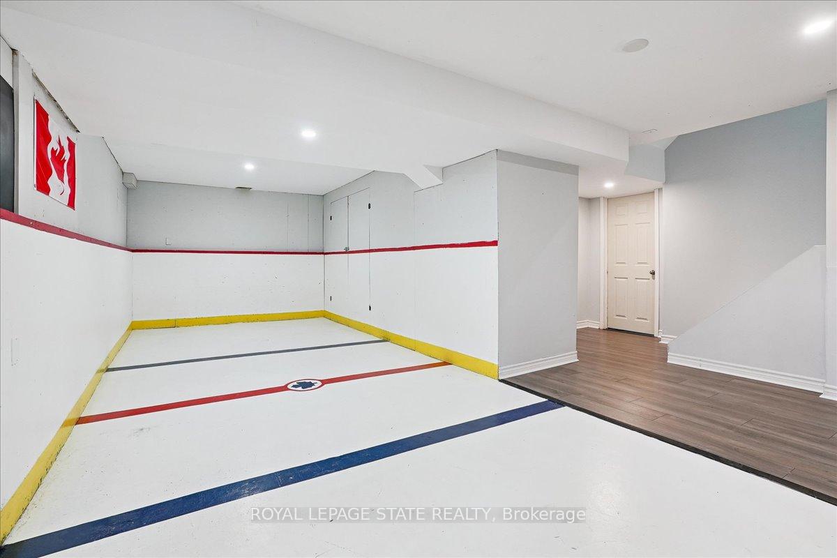 Photo 34 of 54 Ivybridge Drive, Hamilton, Stoney Creek — HOMEH