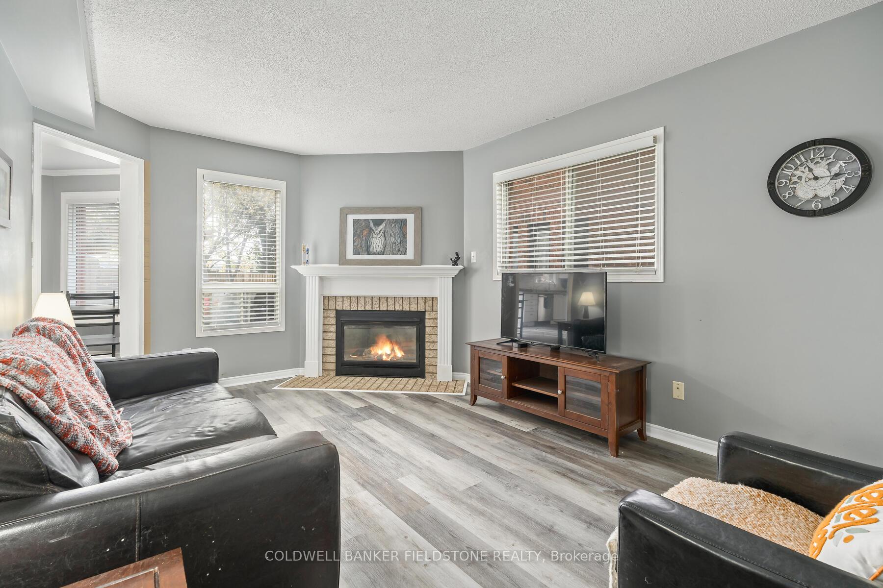 Photo 15 of 78 Lauchlin Crescent, Halton Hills, Georgetown — HOMEH