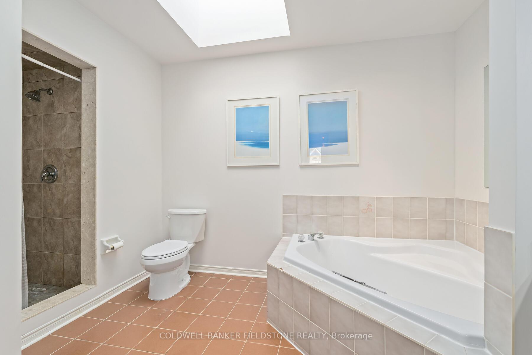 Photo 21 of 78 Lauchlin Crescent, Halton Hills, Georgetown — HOMEH