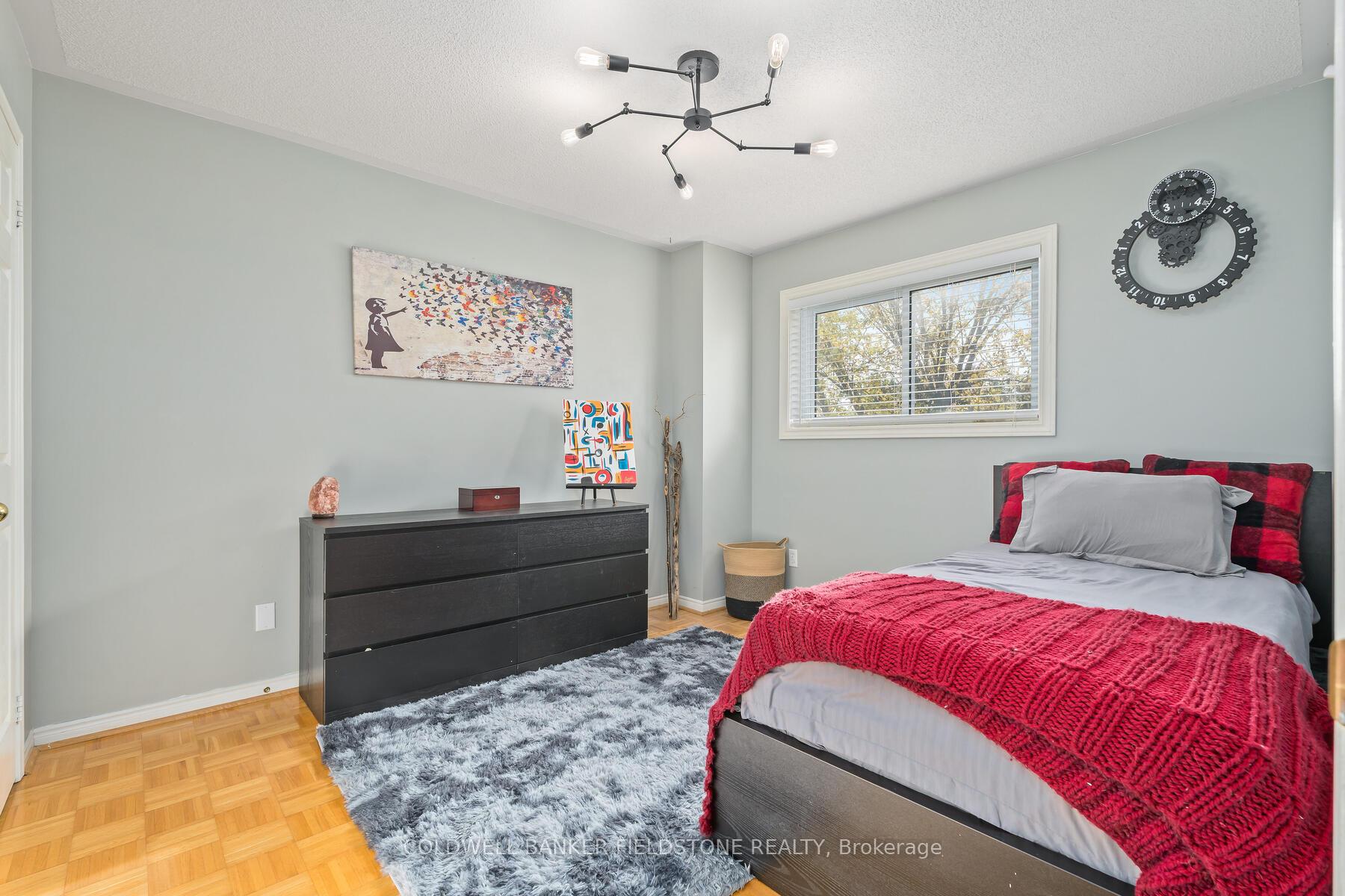 Photo 23 of 78 Lauchlin Crescent, Halton Hills, Georgetown — HOMEH