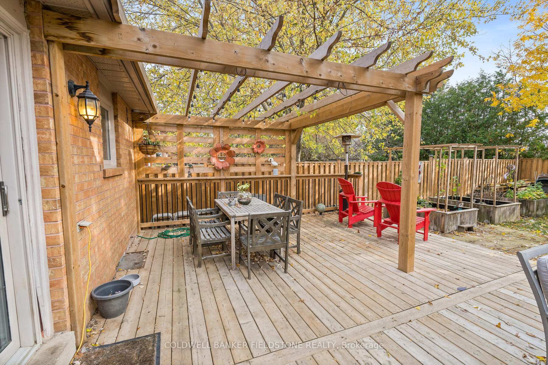 Photo 33 of 78 Lauchlin Crescent, Halton Hills, Georgetown — HOMEH