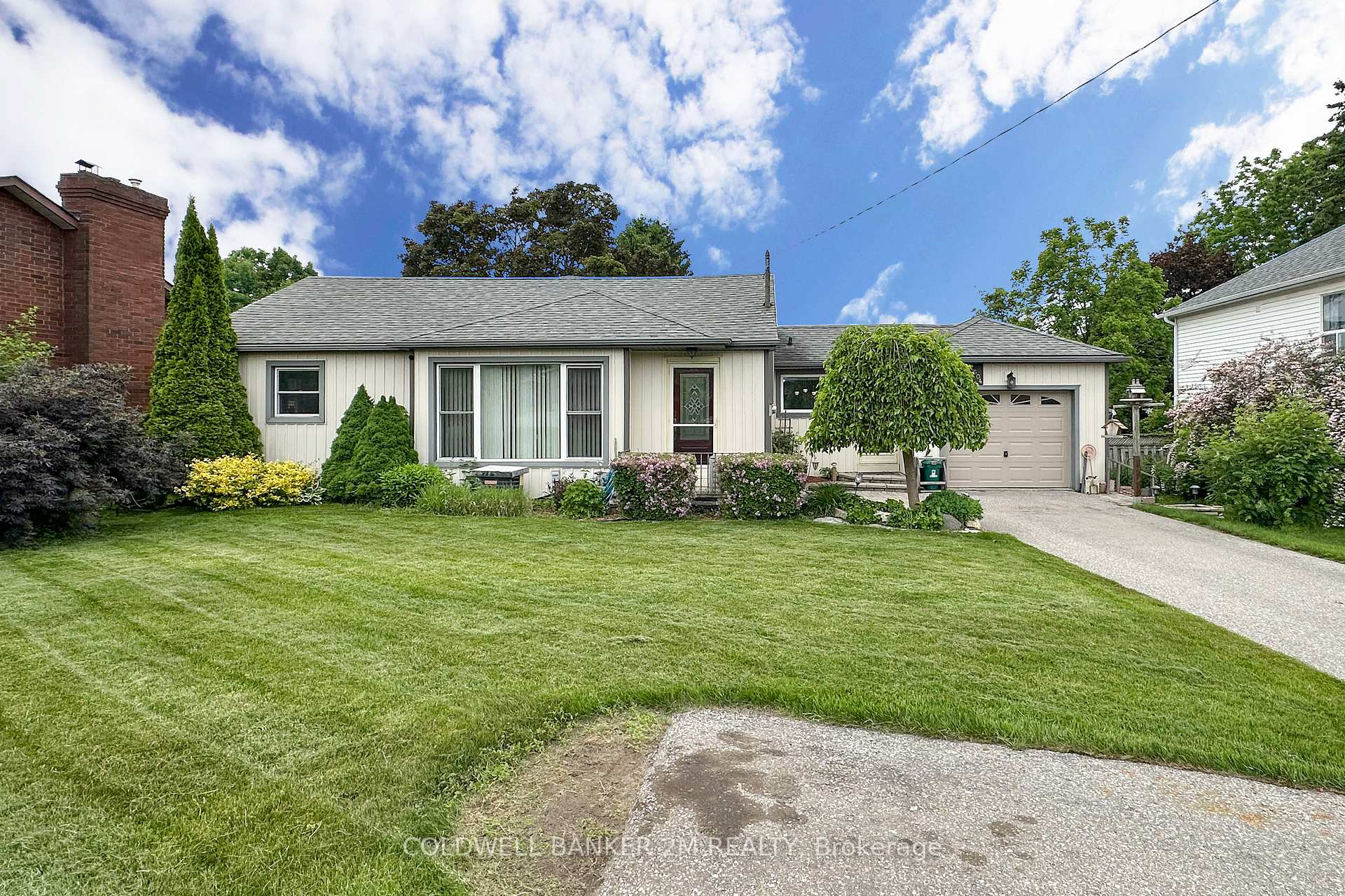 Front of 2604 Prestonvale Road