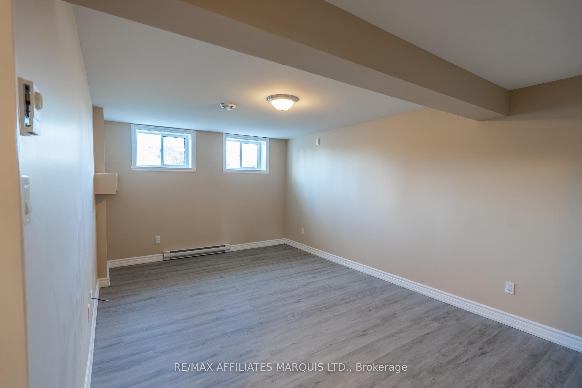 Photo 21 of 2240 Pitt Street W, Cornwall — HOMEH