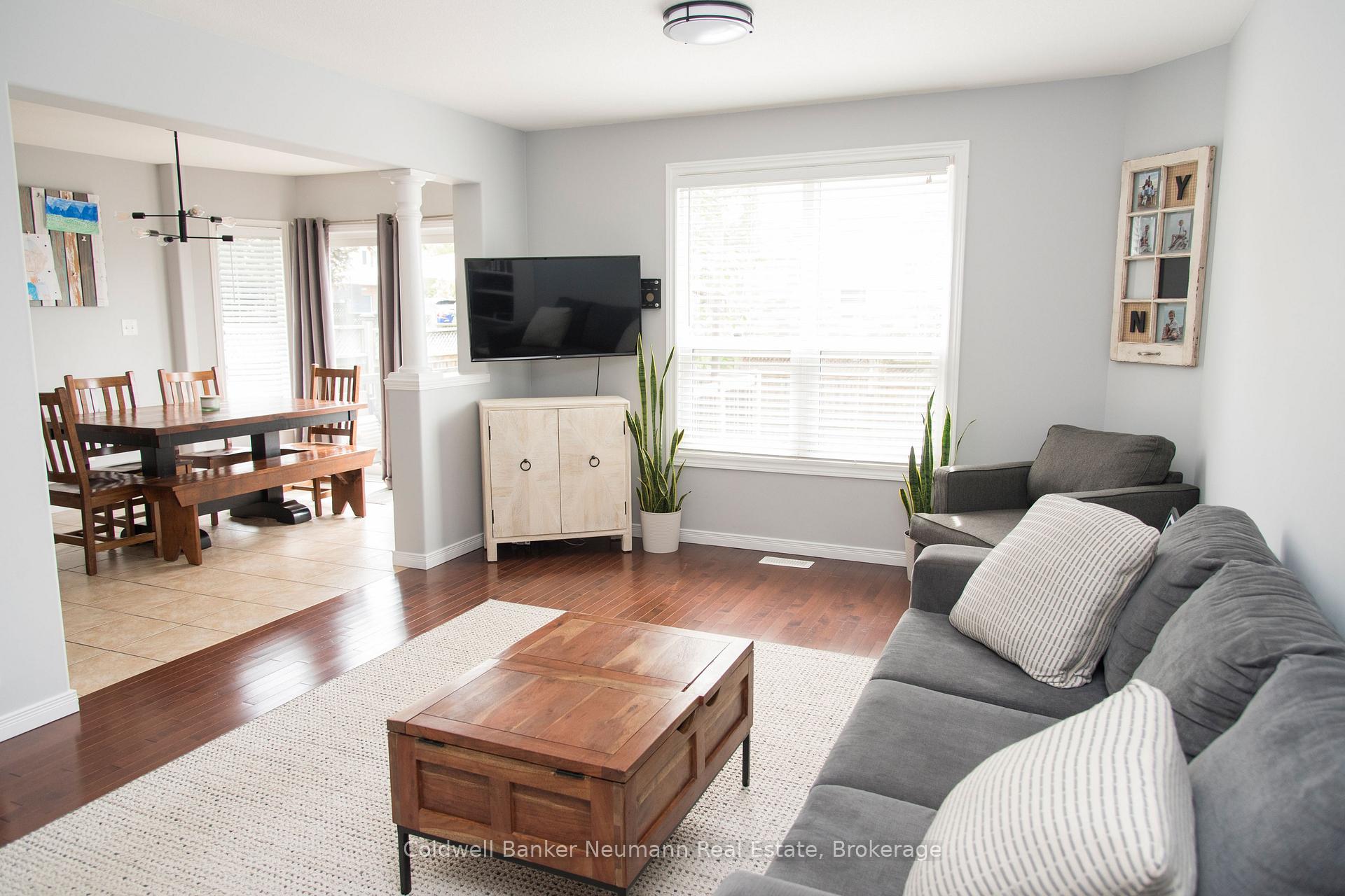 Photo 14 of 5 Valleyhaven Lane, Guelph, Grange Road — HOMEH