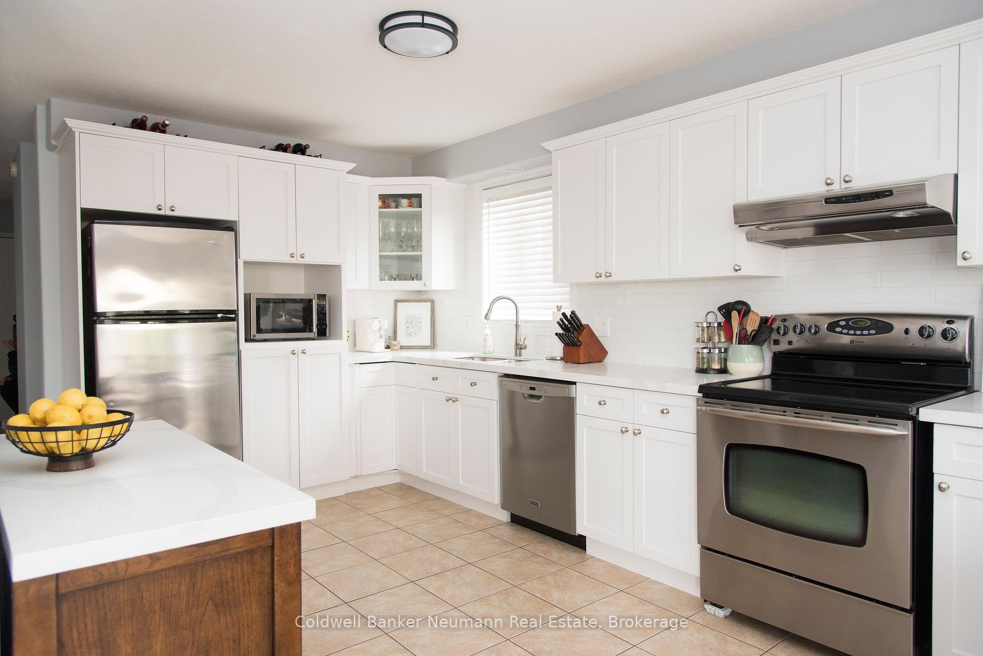 Photo 17 of 5 Valleyhaven Lane, Guelph, Grange Road — HOMEH