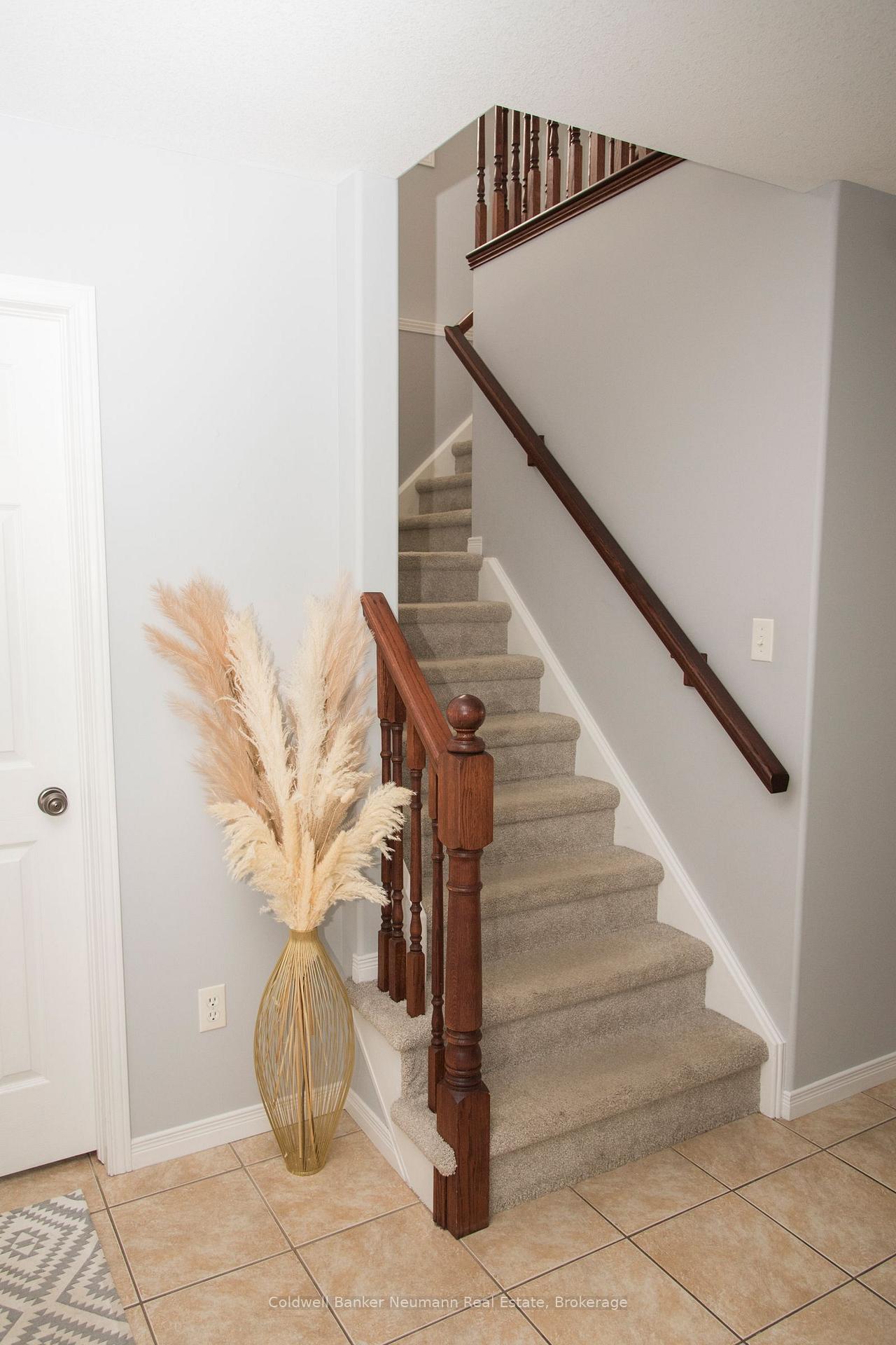 Photo 27 of 5 Valleyhaven Lane, Guelph, Grange Road — HOMEH