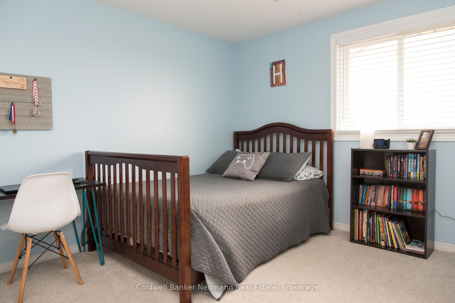 Photo 35 of 5 Valleyhaven Lane, Guelph, Grange Road — HOMEH