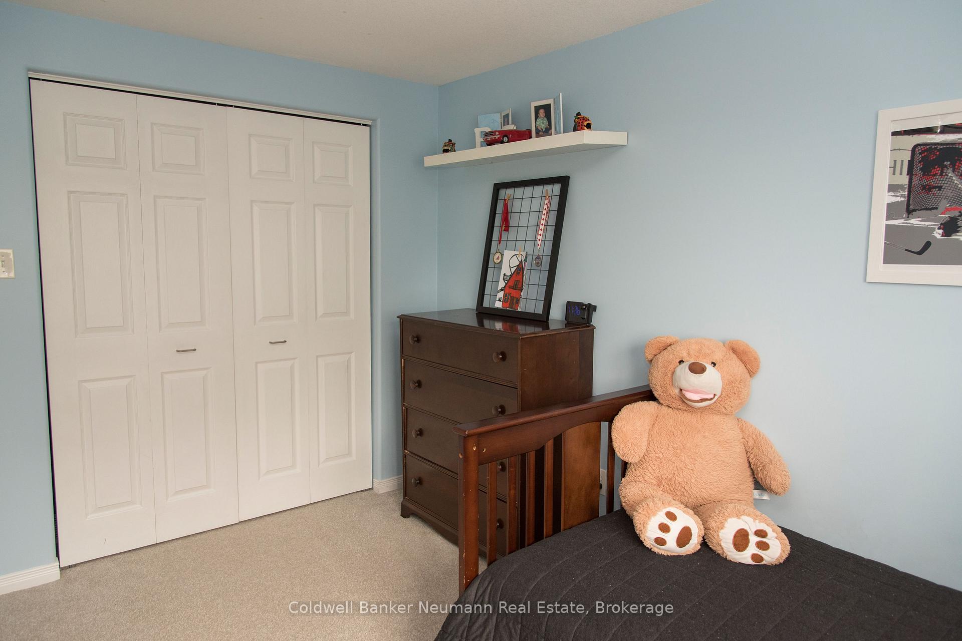 Photo 38 of 5 Valleyhaven Lane, Guelph, Grange Road — HOMEH