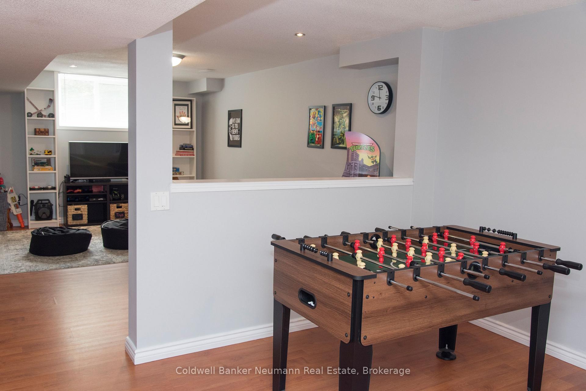 Photo 43 of 5 Valleyhaven Lane, Guelph, Grange Road — HOMEH