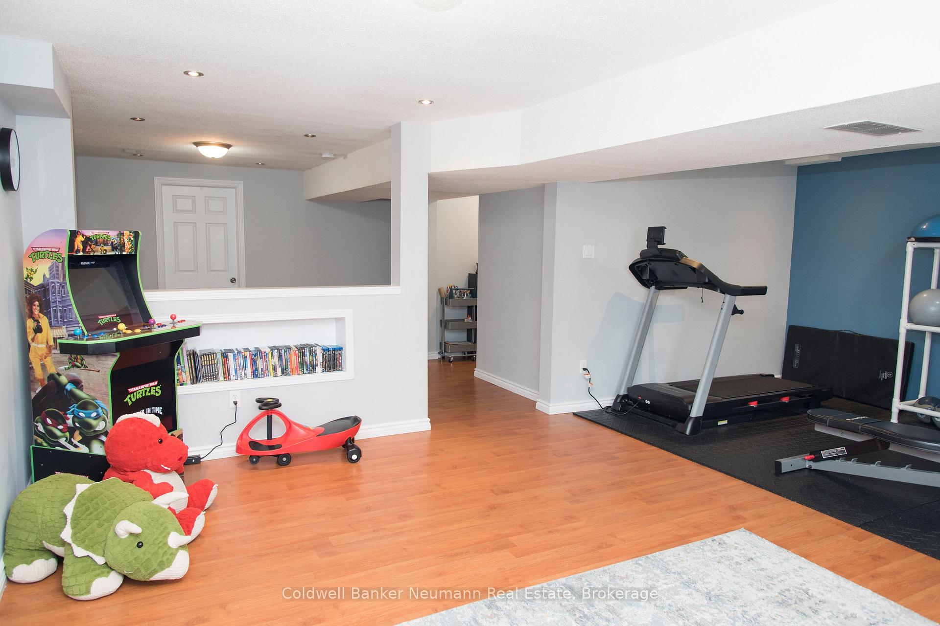 Photo 48 of 5 Valleyhaven Lane, Guelph, Grange Road — HOMEH