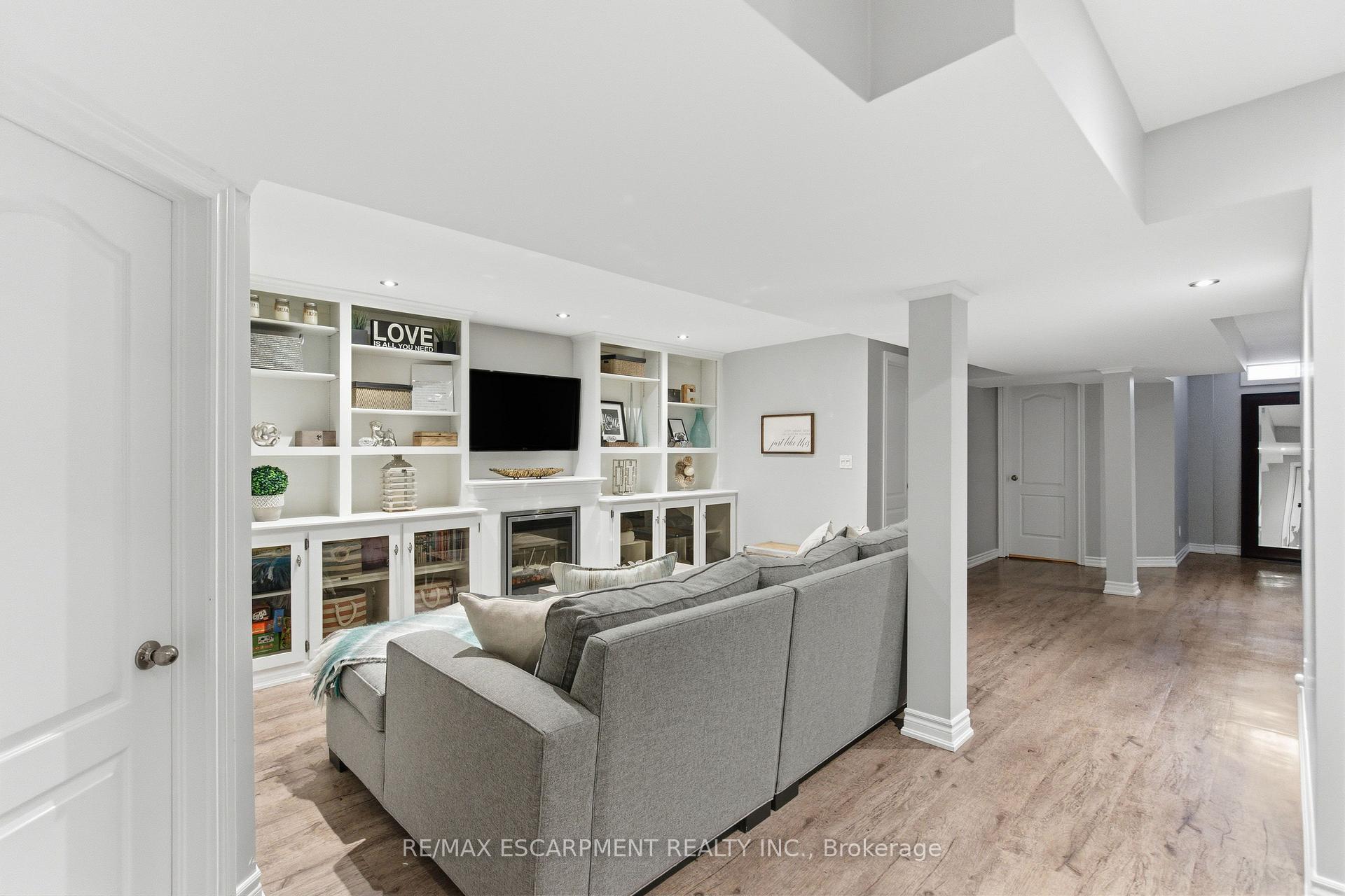 Photo 27 of 80 Easthampton Road, Hamilton, Winona Park — HOMEH