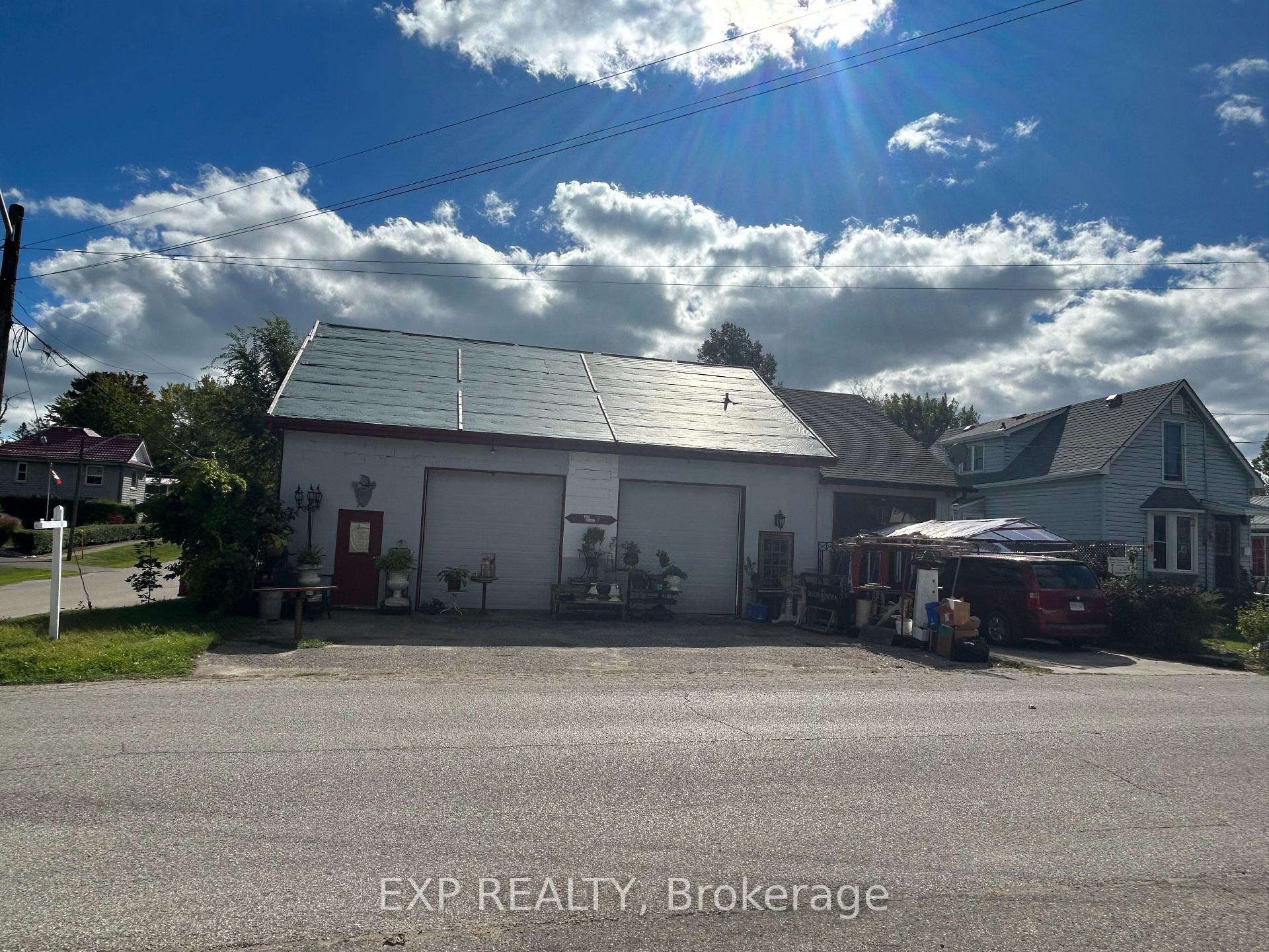 Photo 5 of 24 Pitt Street, Bayham, Port Burwell — HOMEH