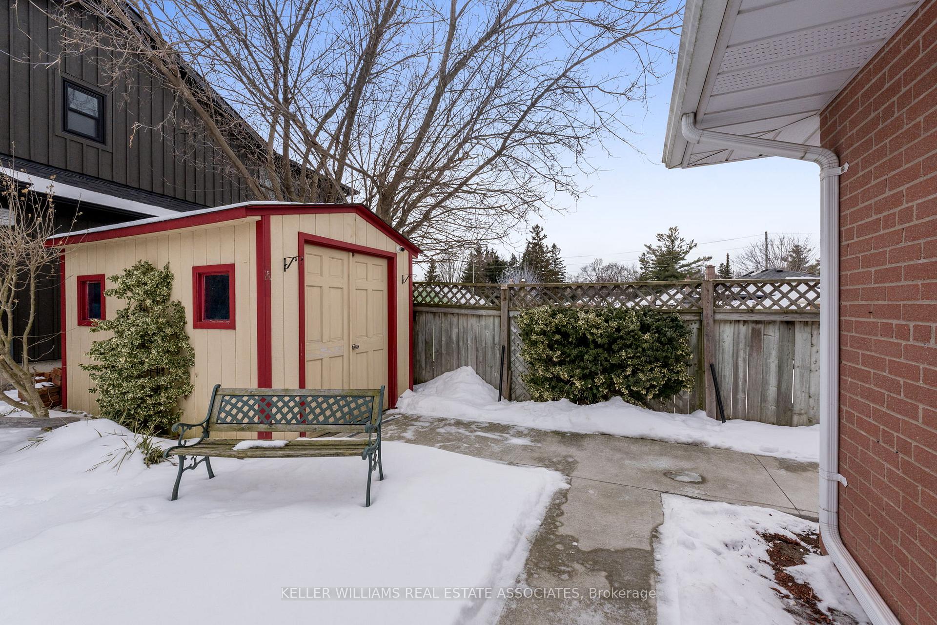 Photo 24 of 25 Mackenzie Drive, Halton Hills, Georgetown — HOMEH