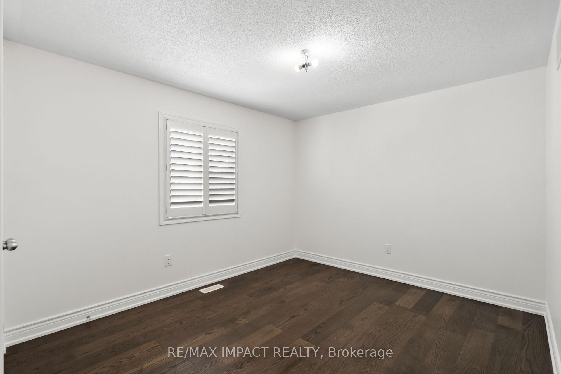 Photo 27 of 56 Bonathon Crescent, Clarington, Bowmanville — HOMEH