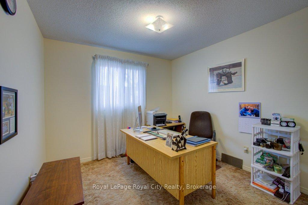 Photo 14 of 227 Dimson Avenue, Guelph, Kortright East — HOMEH