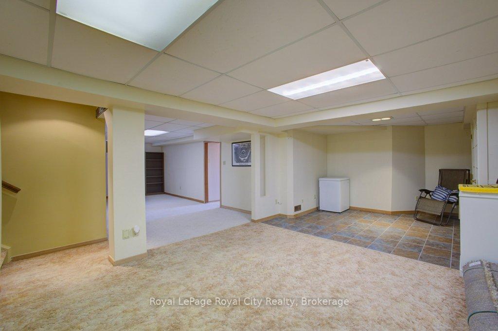 Photo 19 of 227 Dimson Avenue, Guelph, Kortright East — HOMEH