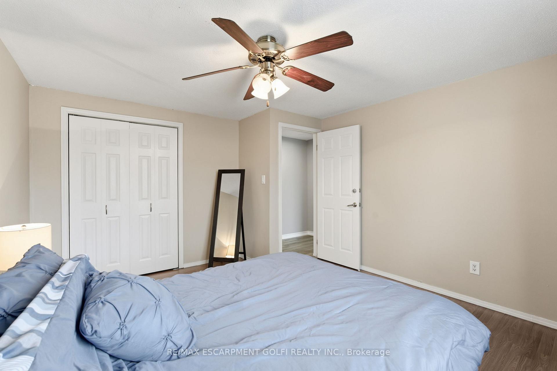 Photo 18 of 374 East 24TH Street, Hamilton, Burkholme — HOMEH