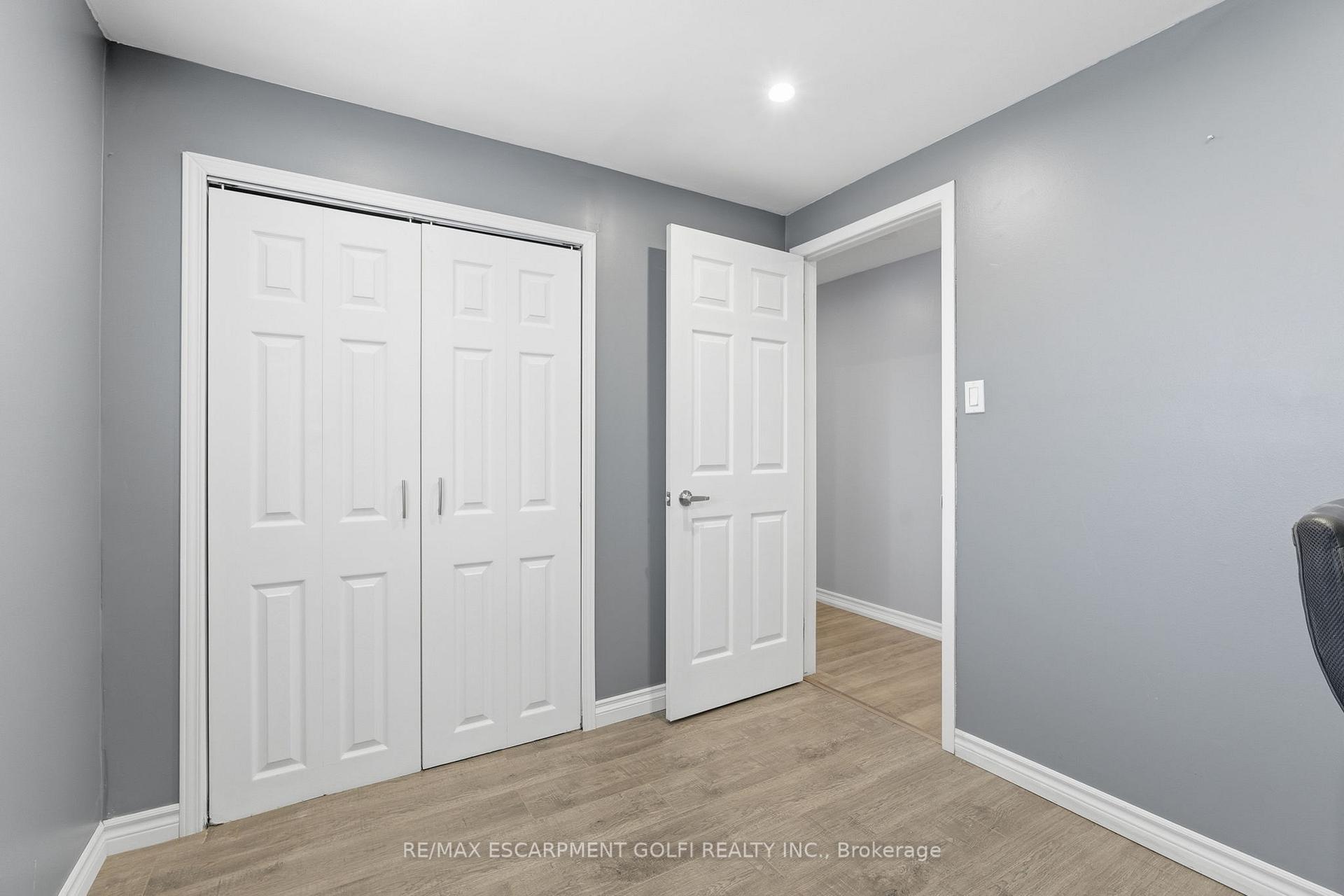 Photo 21 of 374 East 24TH Street, Hamilton, Burkholme — HOMEH