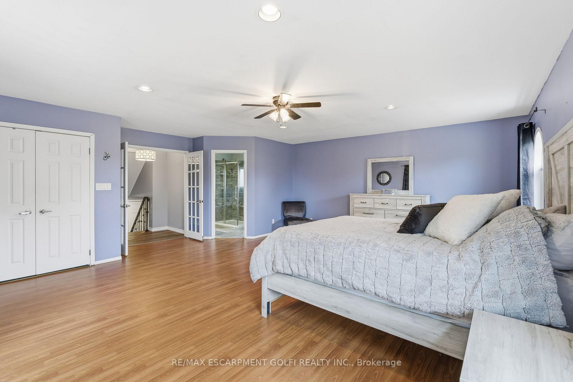 Photo 25 of 374 East 24TH Street, Hamilton, Burkholme — HOMEH