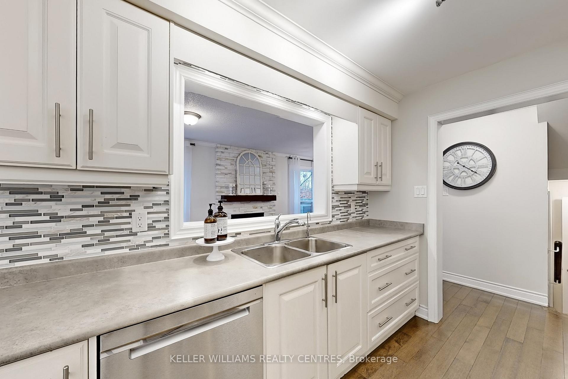 Photo 10 of 15 Burnaby Drive, Georgina, Keswick North — HOMEH