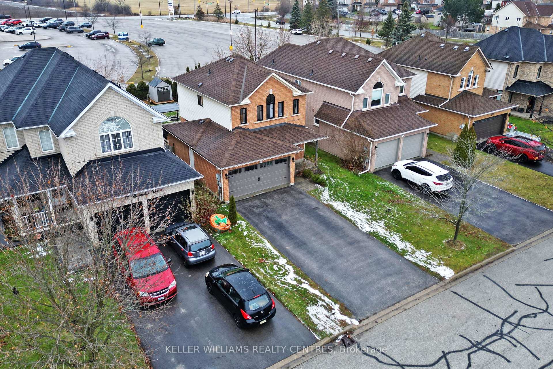 Photo 37 of 15 Burnaby Drive, Georgina, Keswick North — HOMEH