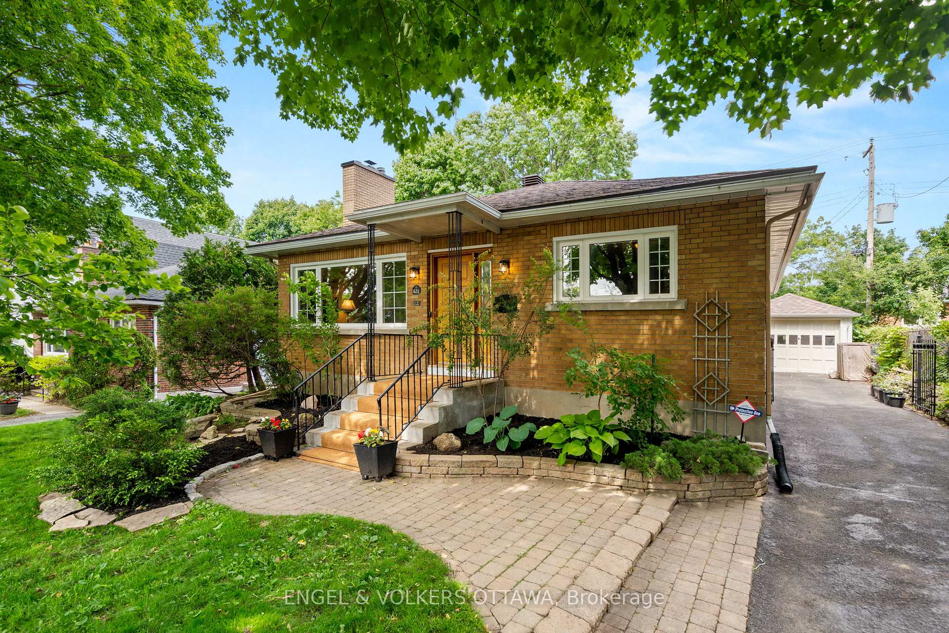 Photo 1 of 631 Rowanwood Avenue, Ottawa, McKellar/Highland — HOMEH