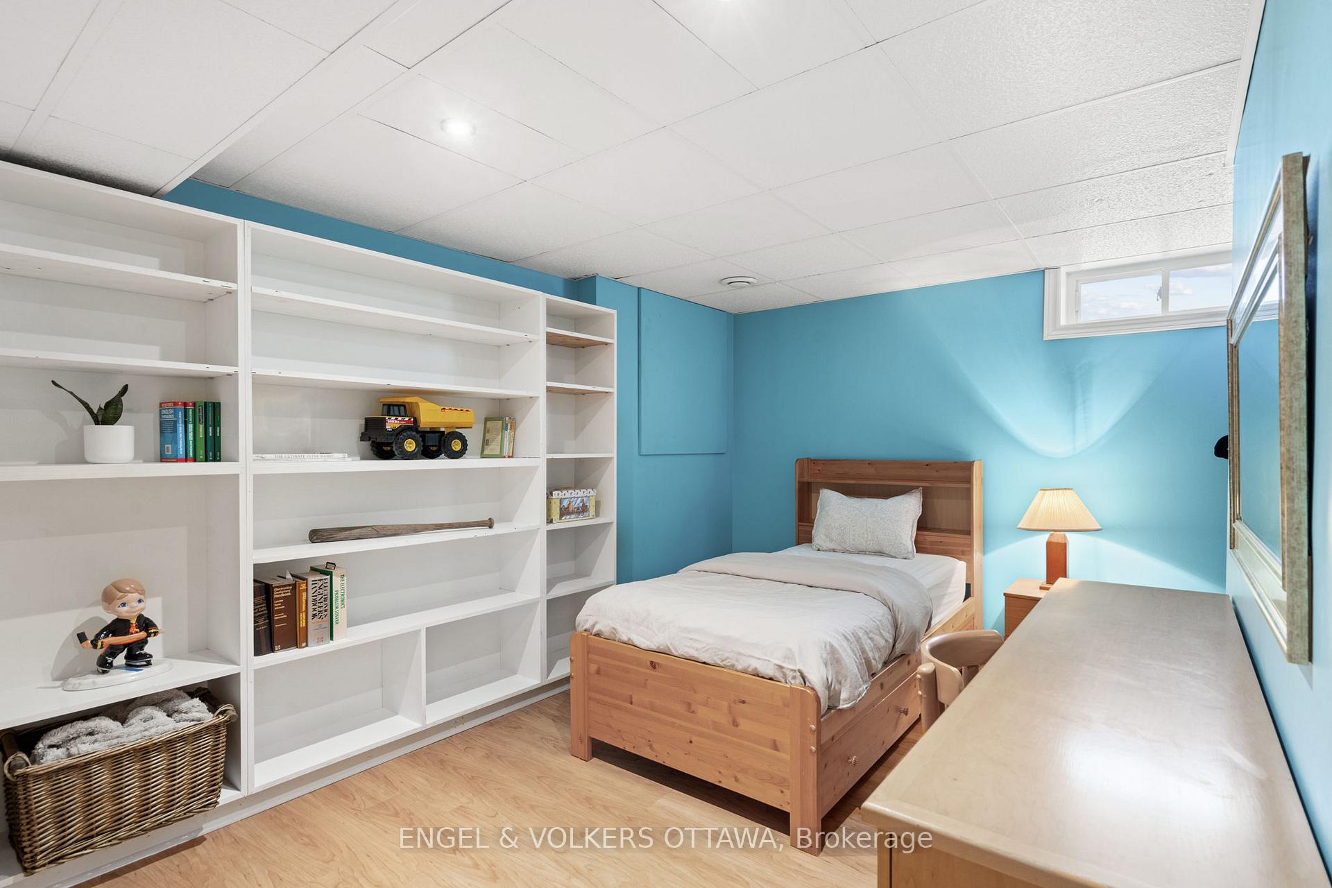 Photo 31 of 631 Rowanwood Avenue, Ottawa, McKellar/Highland — HOMEH