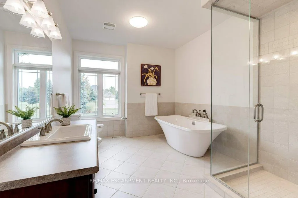 Photo 22 of 17 Tews Lane, Hamilton, Greensville — HOMEH