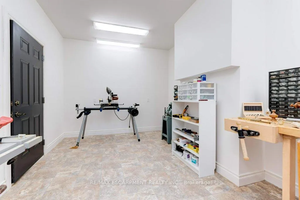 Photo 38 of 17 Tews Lane, Hamilton, Greensville — HOMEH