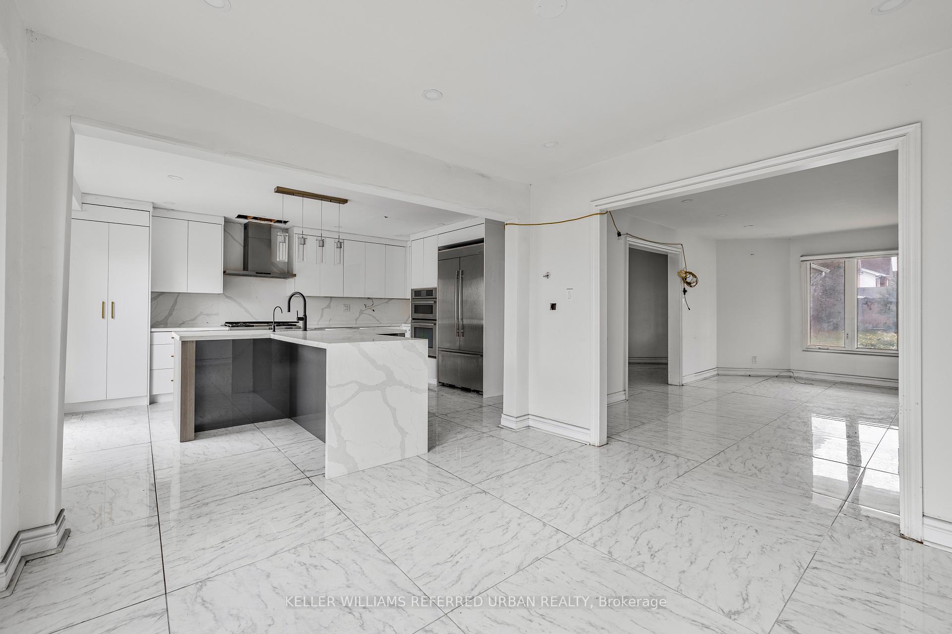 Photo 9 of 135 Natanya Boulevard, Georgina, Keswick North — HOMEH