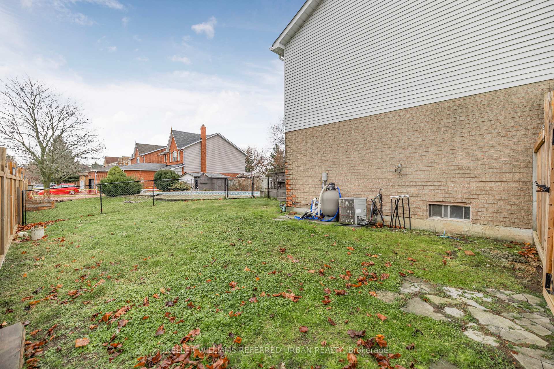 Photo 29 of 135 Natanya Boulevard, Georgina, Keswick North — HOMEH