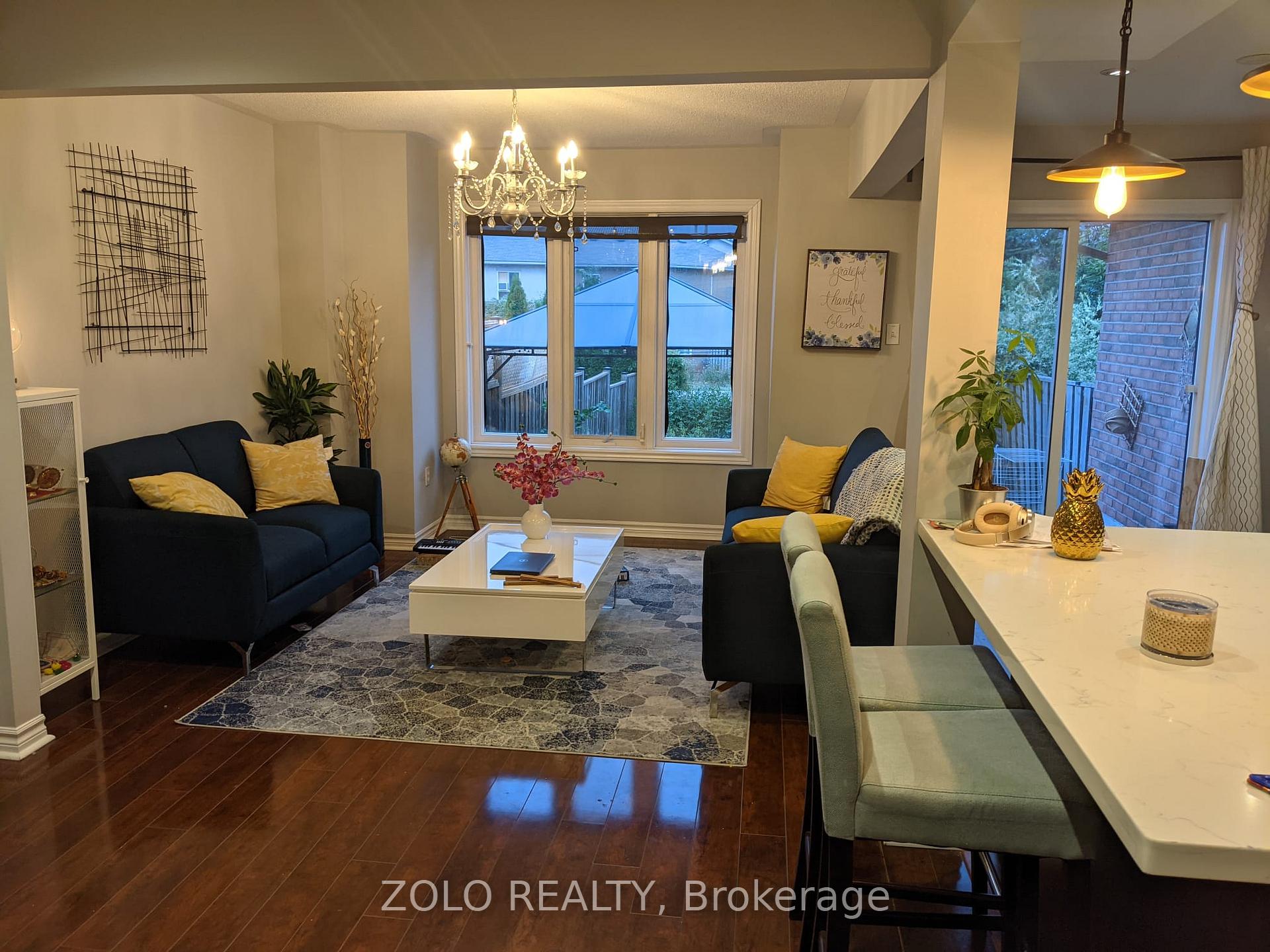 Photo 3 of 376 Riverstone Drive, Oakville, Wedgewood Creek — HOMEH