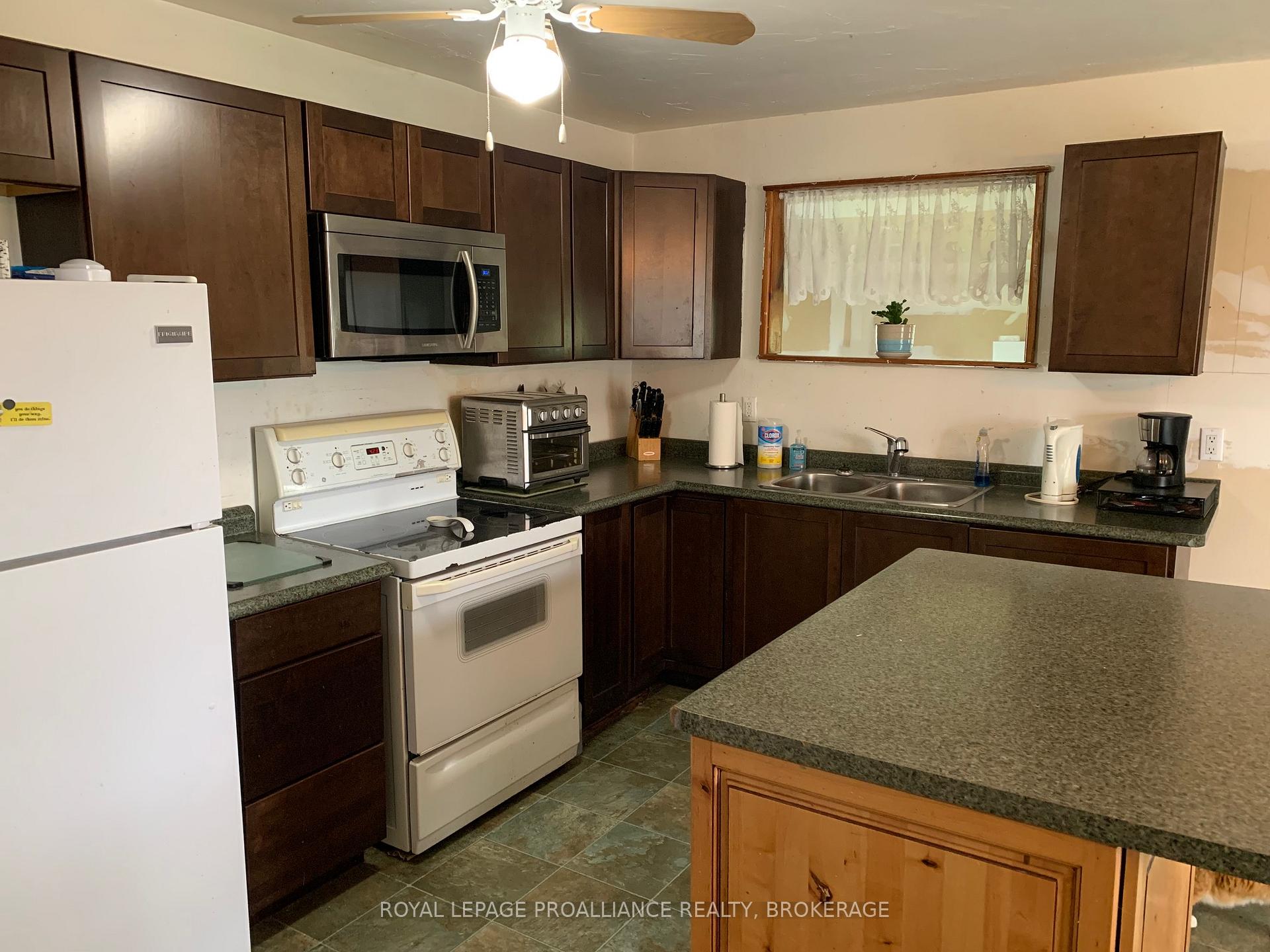 Photo 6 of 4156 Stage Coach Road, Frontenac, Frontenac South — HOMEH