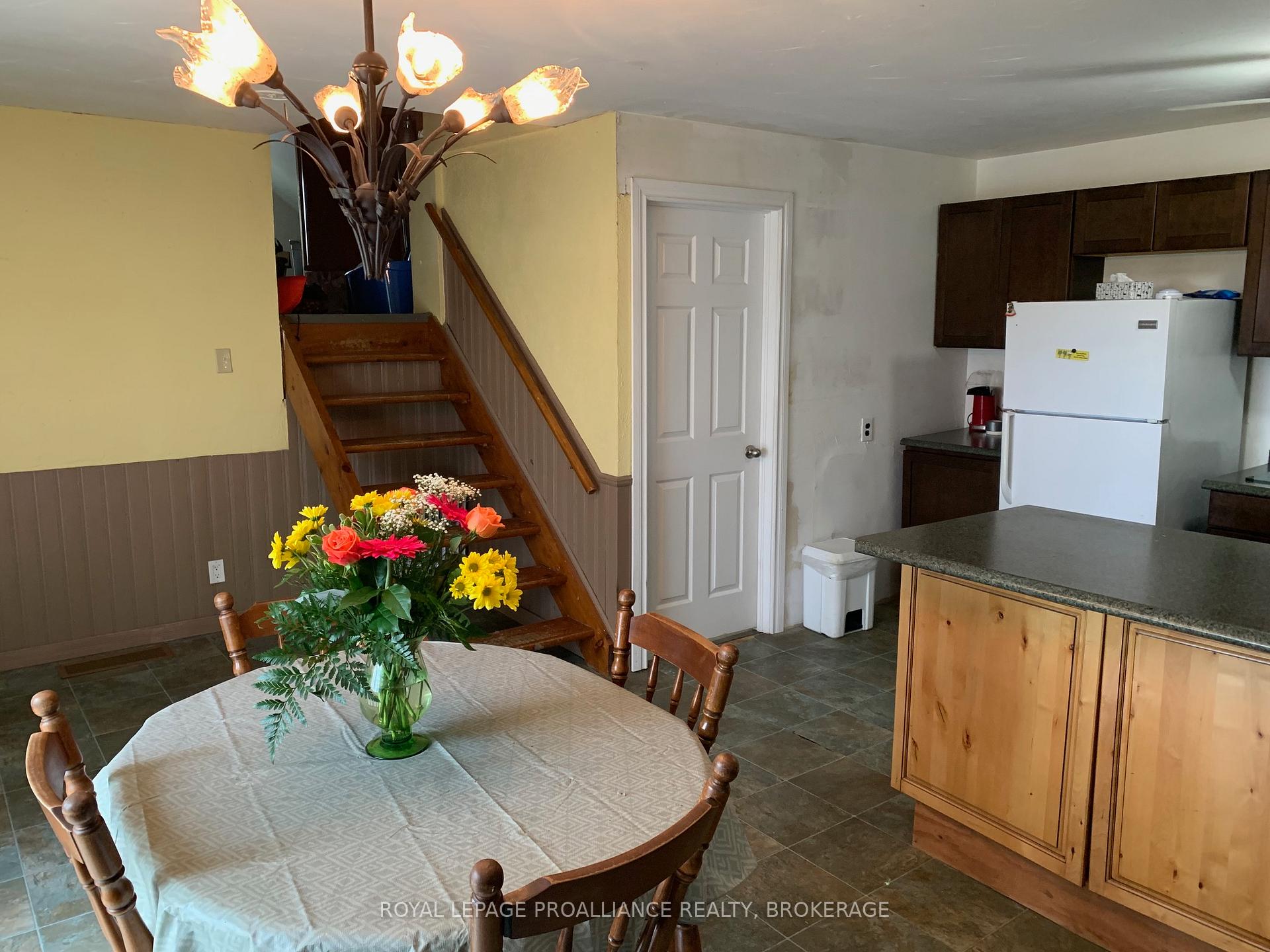 Photo 8 of 4156 Stage Coach Road, Frontenac, Frontenac South — HOMEH