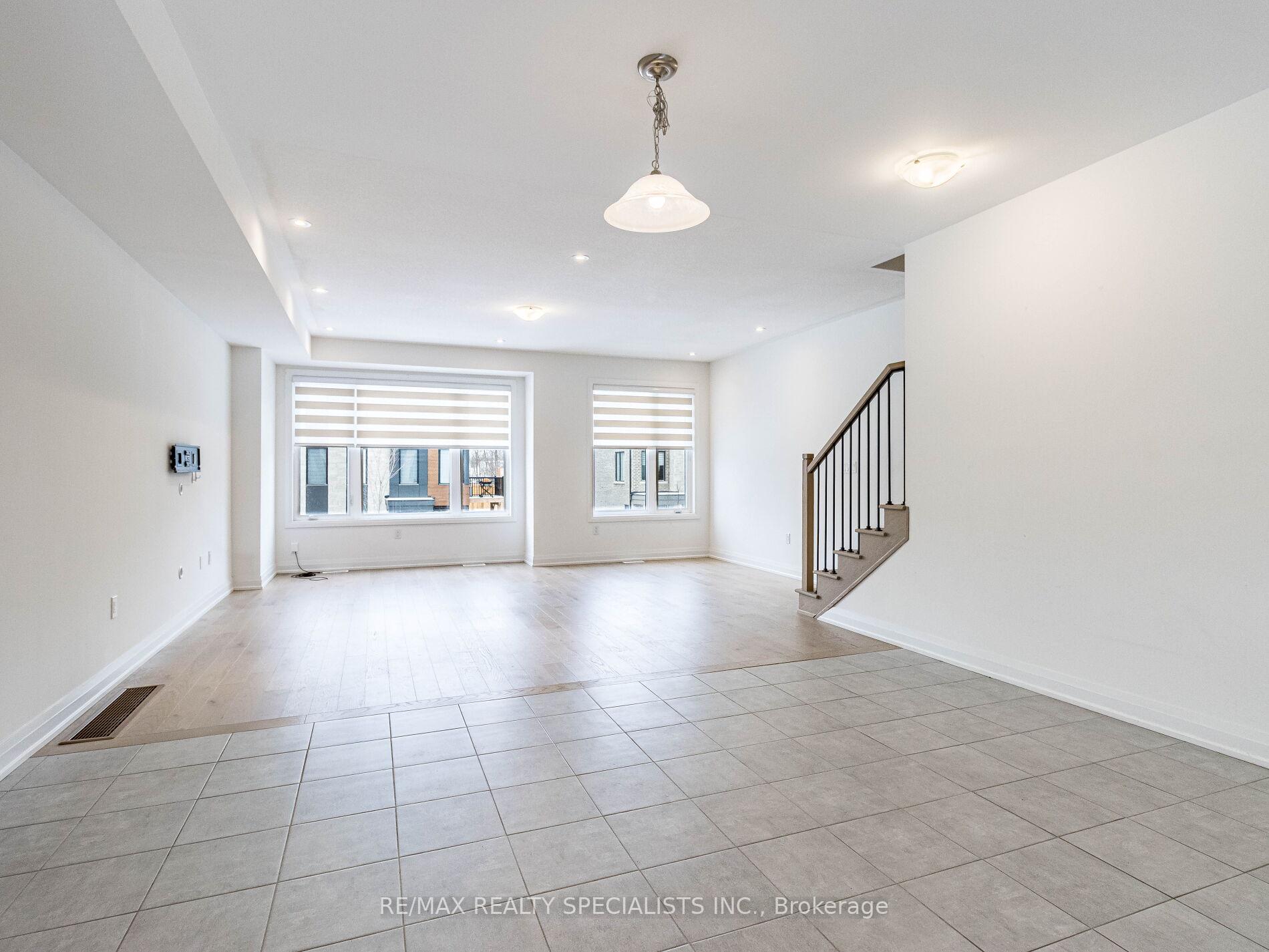 Photo 12 of Unit 54, 93 Windtree Way W, Halton Hills, Georgetown — HOMEH