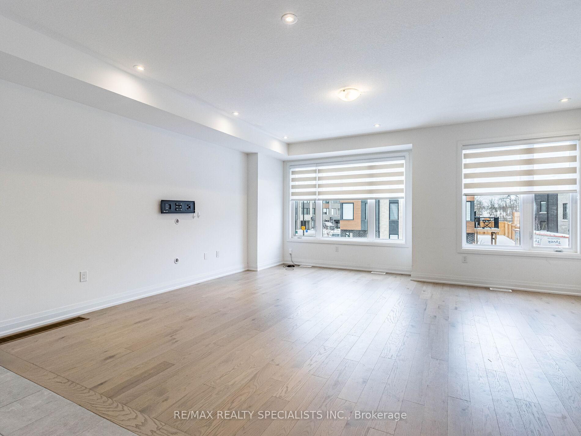Photo 16 of Unit 54, 93 Windtree Way W, Halton Hills, Georgetown — HOMEH