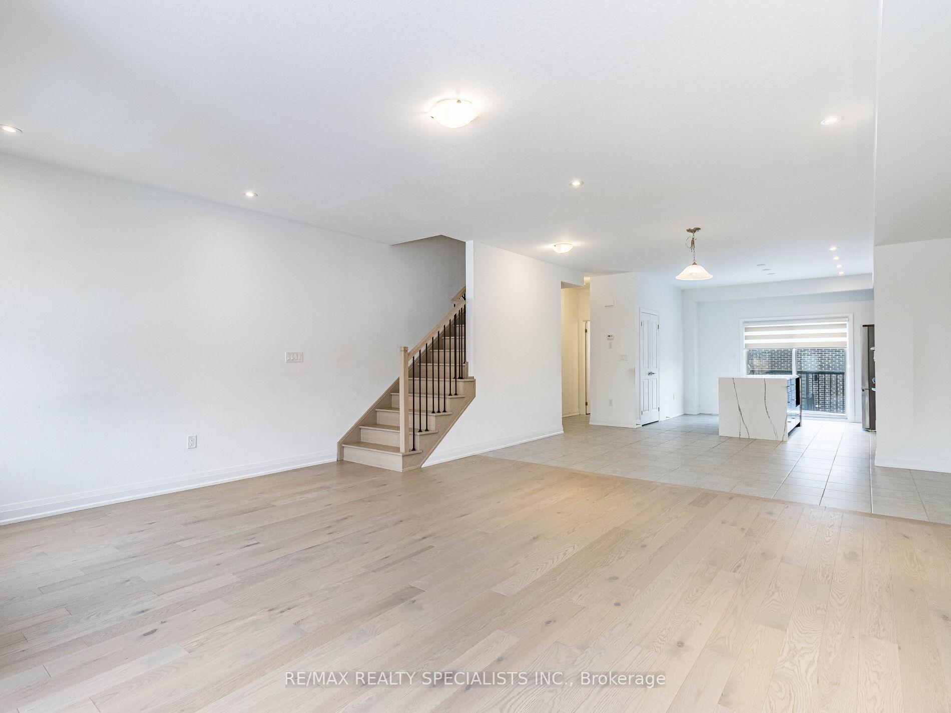 Photo 18 of Unit 54, 93 Windtree Way W, Halton Hills, Georgetown — HOMEH