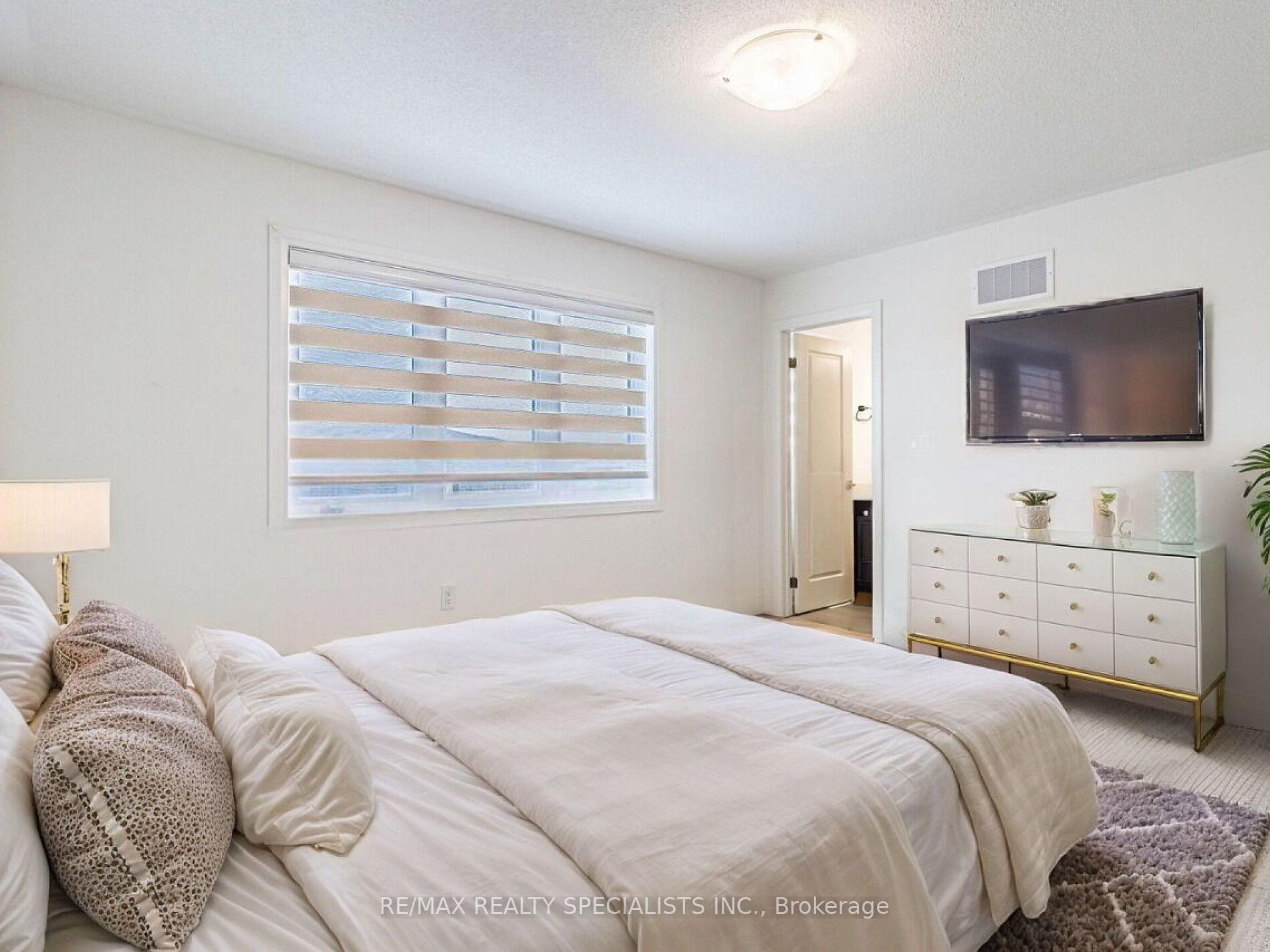Photo 24 of Unit 54, 93 Windtree Way W, Halton Hills, Georgetown — HOMEH