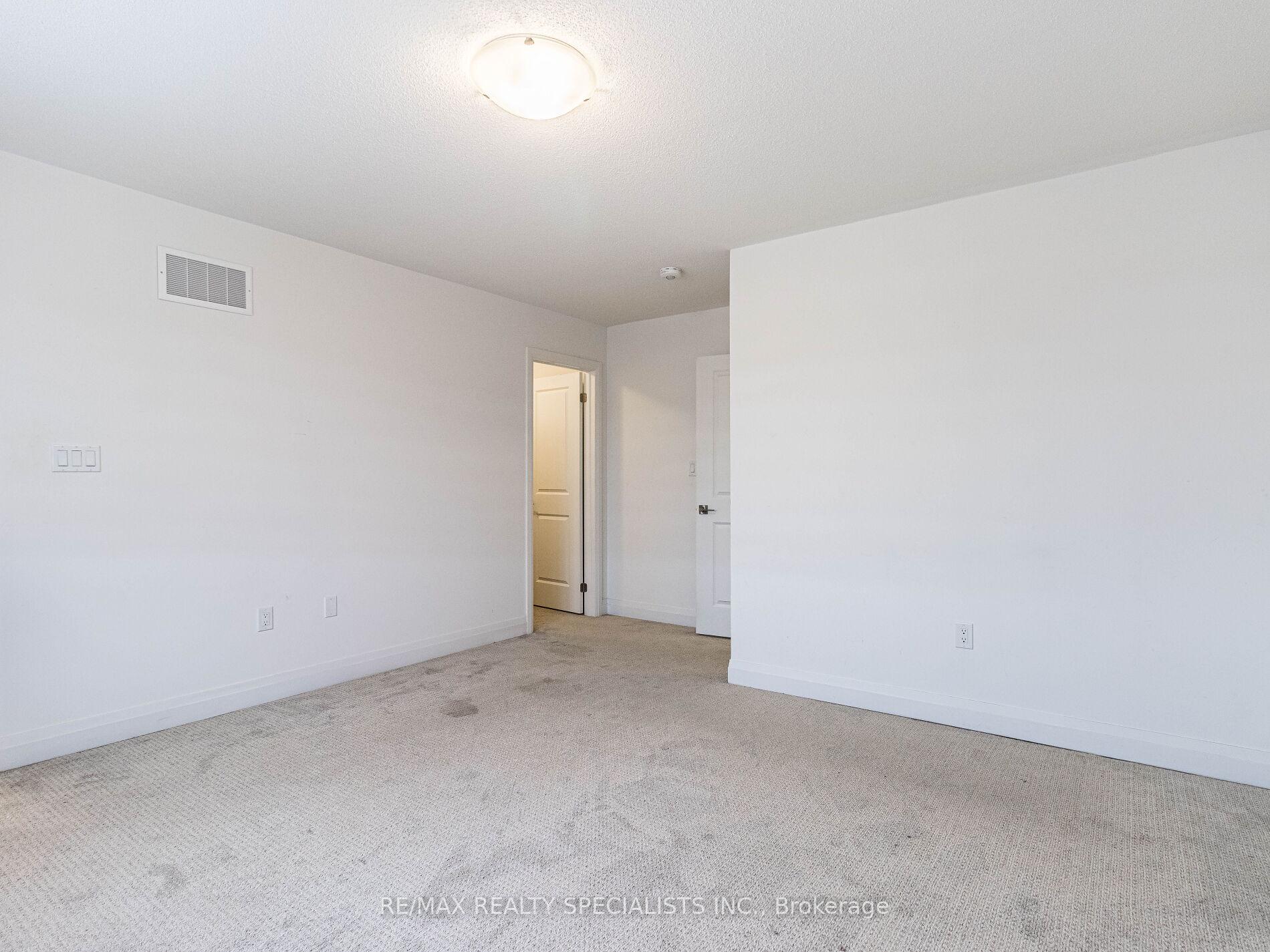 Photo 25 of Unit 54, 93 Windtree Way W, Halton Hills, Georgetown — HOMEH