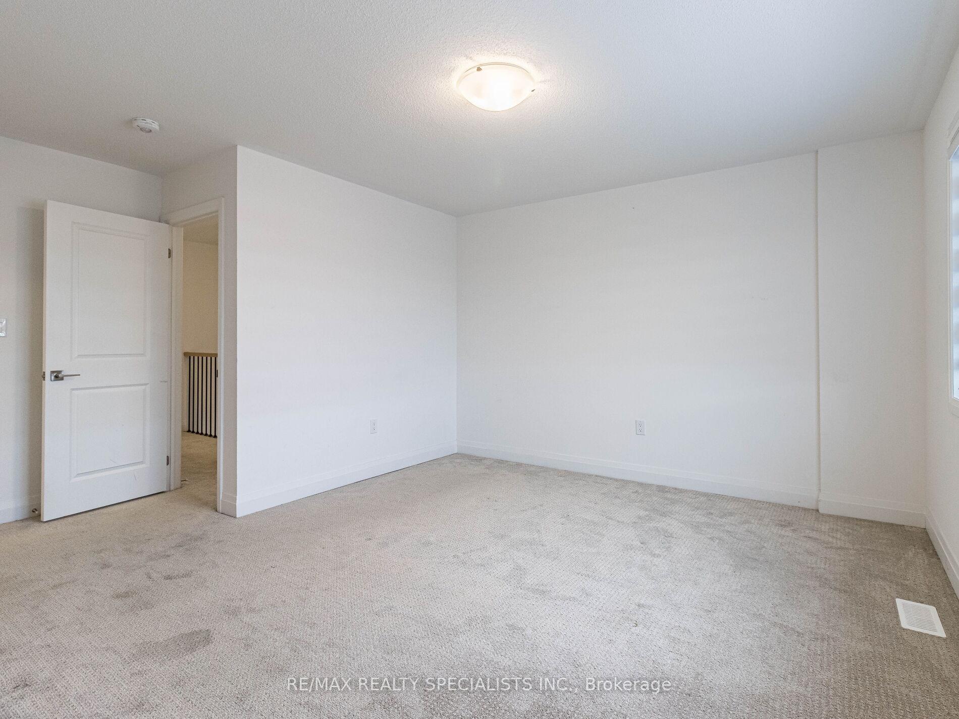 Photo 26 of Unit 54, 93 Windtree Way W, Halton Hills, Georgetown — HOMEH