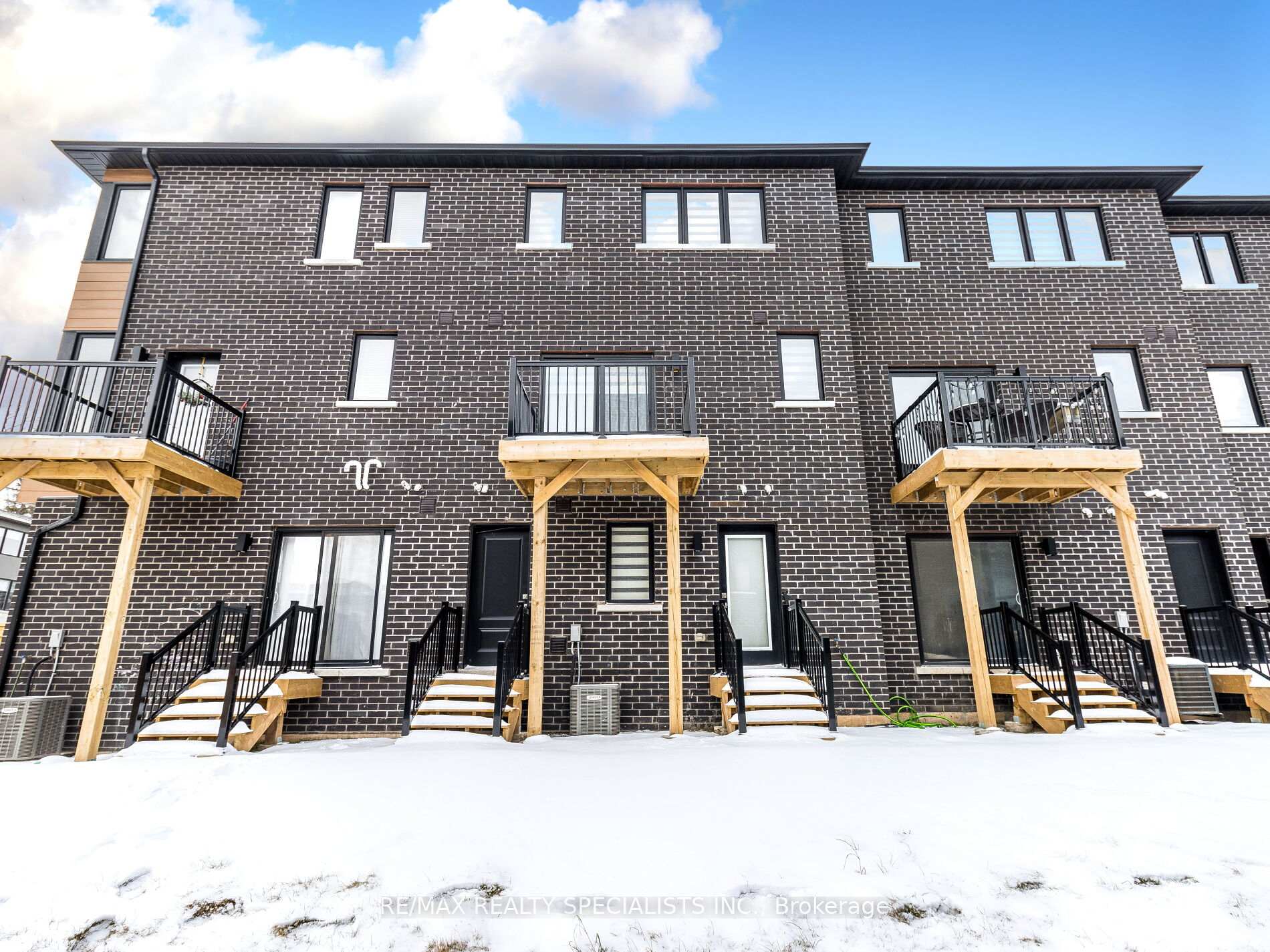 Photo 40 of Unit 54, 93 Windtree Way W, Halton Hills, Georgetown — HOMEH