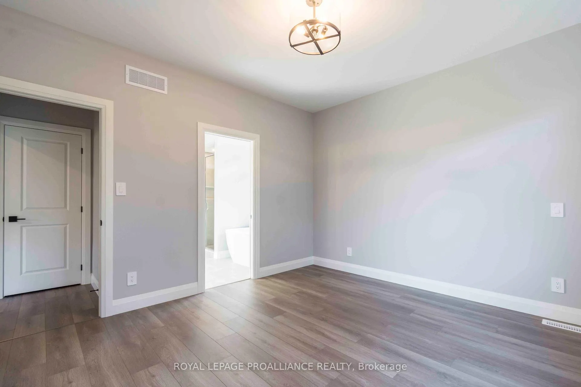 Photo 14 of 16 Mackenzie John Crescent, Brighton — HOMEH