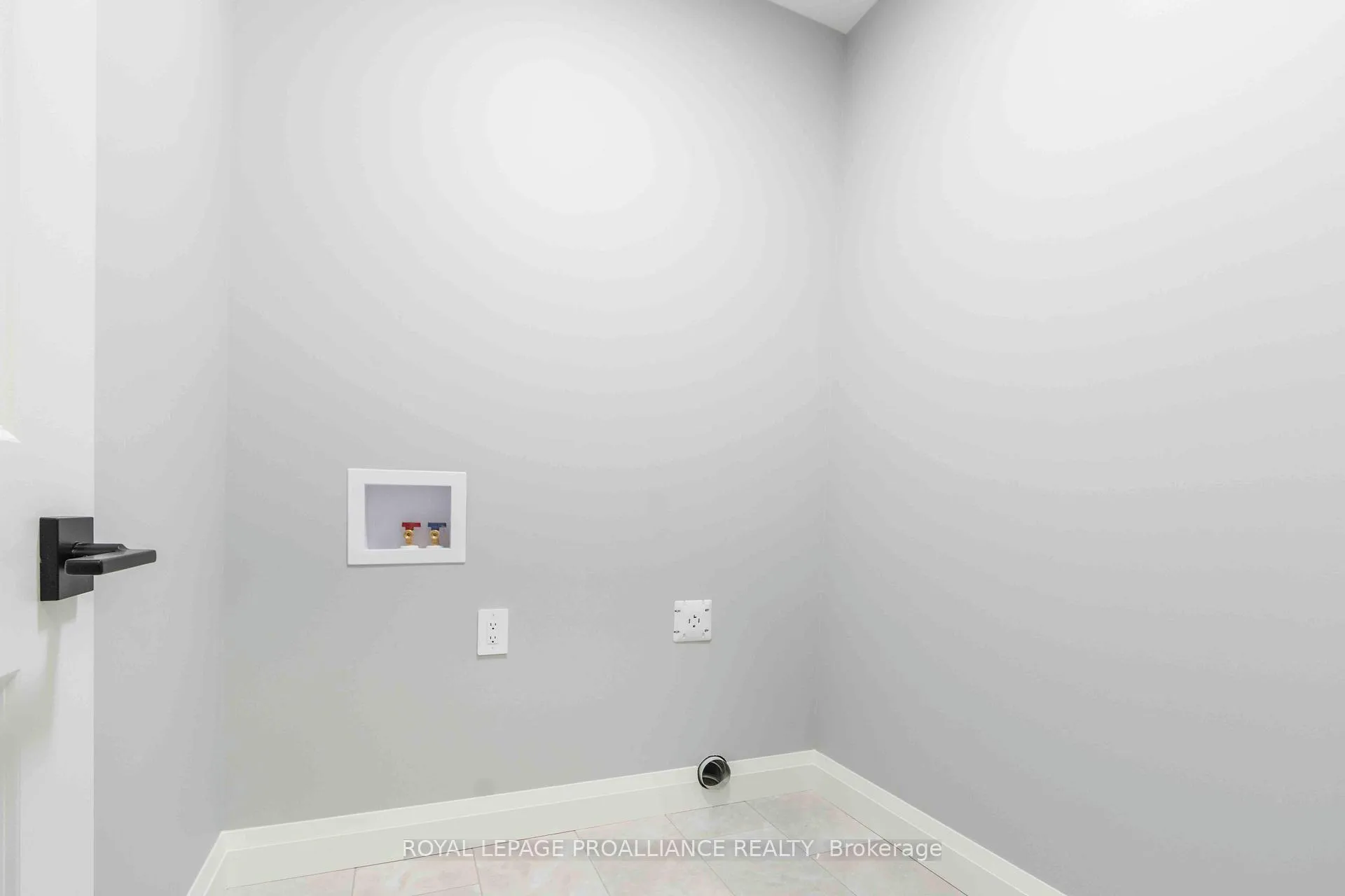 Photo 21 of 16 Mackenzie John Crescent, Brighton — HOMEH